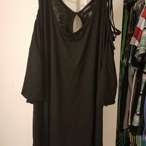 Torrid cold shoulder top